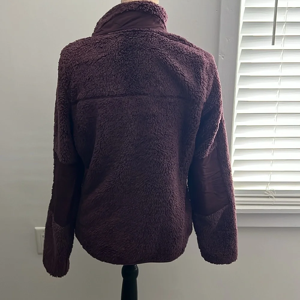 Women's L.L.Bean Hi-Pile Fleece Jacket - Picture 4 of 7